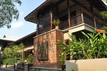 Hotelli Baan La Poon