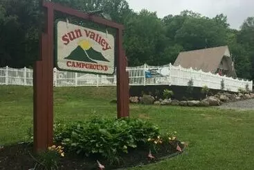 Mökkimajoitus Sun Valley Camping And Rv Resort
