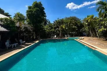 هتل Krabi Klong Muang Bay Resort