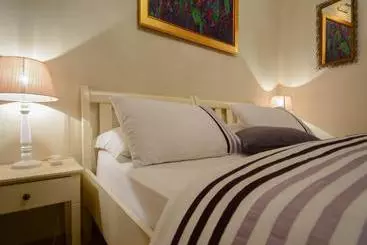 Hotel Tri Lava Luxury Living