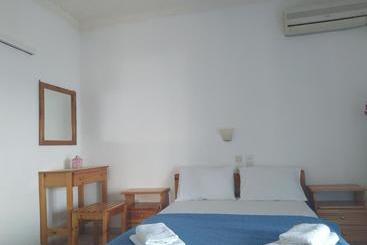 ツーリストアパートメント Gianna Studios