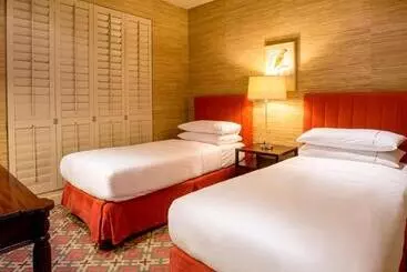 בית מלון כפרי Royal Palm