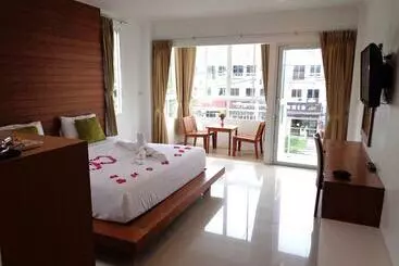 Hotel Sukcheewa Residence Phuket