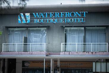 هتل Waterfront Boutique
