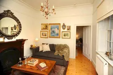 Pensão Springhill House On Pardalote