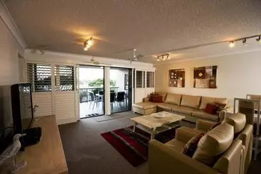 Riverdance Apartments