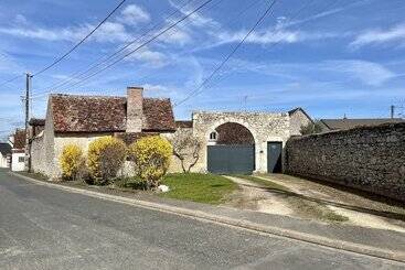 تختخواب و صبحانه Nuits De Loire  Entre Blois Et Chambord