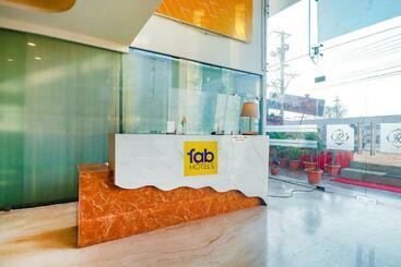 Fabhotel Rainbow Express