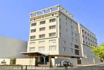 The Jagat Hotel And Spa Udaipur