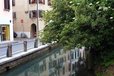 Bed & Breakfast Canova