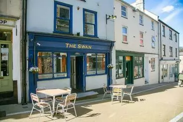 ユースホステル The Swan