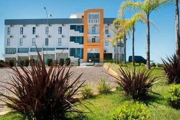 Brivali Hotel E Eventos