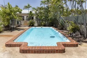 Palm View Holiday Apartments