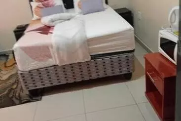 Bed and Breakfast Rz. Guesthouse Mafikeng