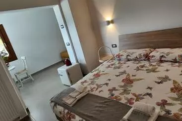 Pensionat Casa Castegner Rooms