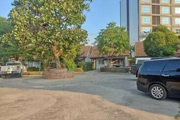 Hotel Dusita Parkview Resort @ Khua Suan Pla