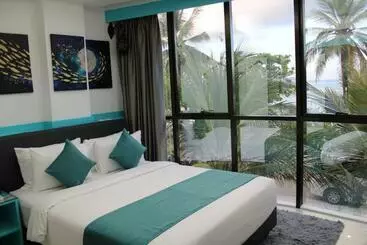 Otel The Hive Beach