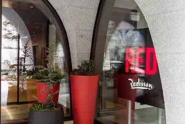 هتل Radisson Red Helsinki