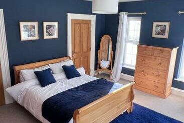 Bed and Breakfast Field View