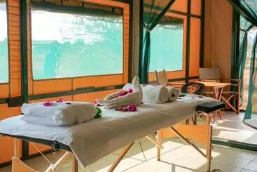 هتل Tulia Amboseli Safari Camp