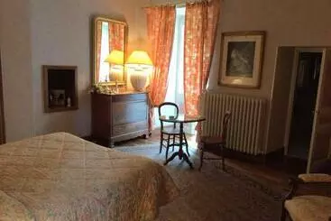 Aamiaismajoitus (B&B) Chambre Thomas