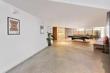 Base Shanghai Suhe Serviced Apartment, Near East Nanjing Road & People S Square