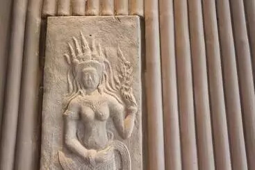 Glow Park Hotel Grand Royal Palace