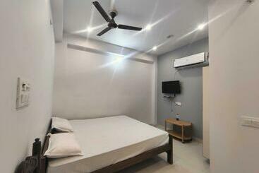 Spot On Hotel Kaushlendra Palace