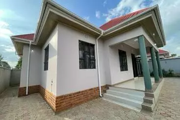 Safari S Hostel