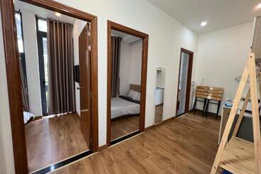 ホテル Tuôi House