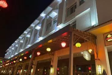 تختخواب و صبحانه Minh Hưng Motel