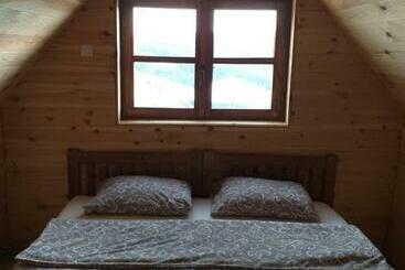 تختخواب و صبحانه Koliba Kod Begija