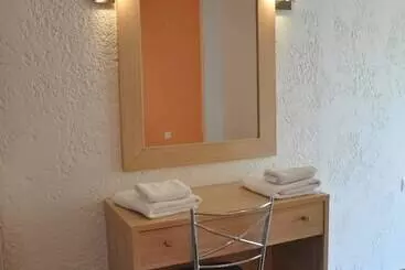 ツーリストアパートメント Villa Annilena