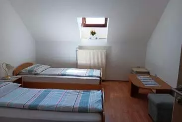 تختخواب و صبحانه Turistična Kmetija Pr Mark