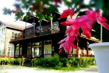 تختخواب و صبحانه Star Coffee & Homestay