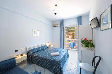 Hotel Maison Raphael