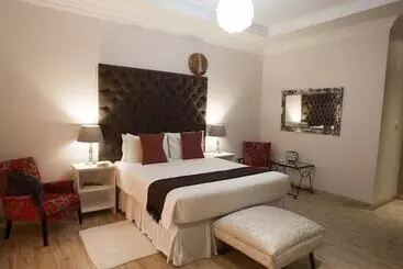 هتل Motsamai Lodge