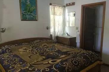 호텔 Maya Breeze Inn