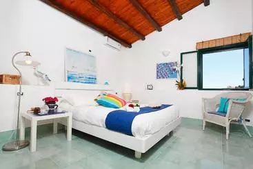 Turistihuoneistot Appartaville Castellammare Del Golfo