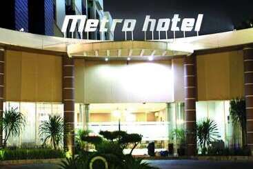 Metro Hotel Jababeka