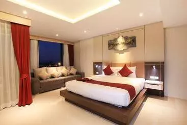 Hotel Paripas Patong Resort   Sha Extra Plus