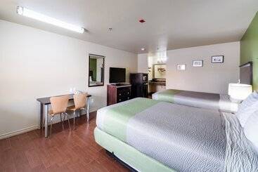 汽车旅馆 Eagle Ford Inn