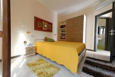 آپارتمان 4canti Case Vacanze