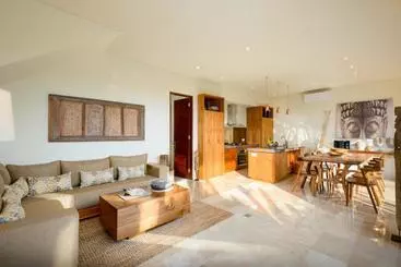 Жильё для туристов Villa Sapphire