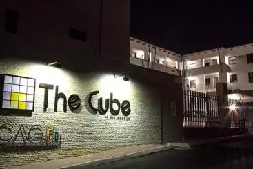 آپارتمان‌های توریست‌ها The Cube