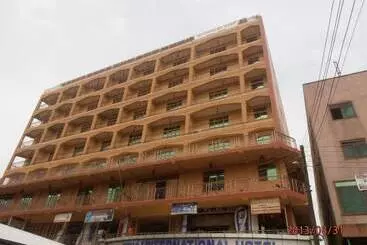 Отель Biraj International