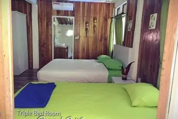 مبيت وإفطار Anggrek Putih Homestay & Cooking Class