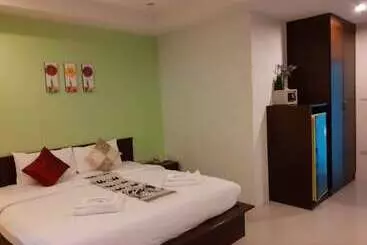 בית מלון כפרי Nicha Residence