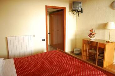 ホテル Cantalodole