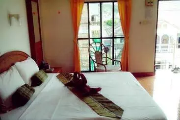 Hotel The Guest House Sha